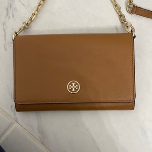 Tory Burch Wallet on Chain